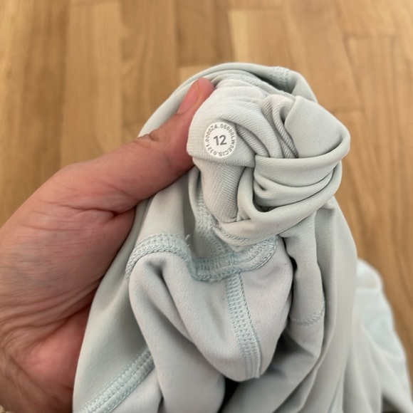 Lululemon align high rise pant 28 inch inseam - Picture 10 of 10